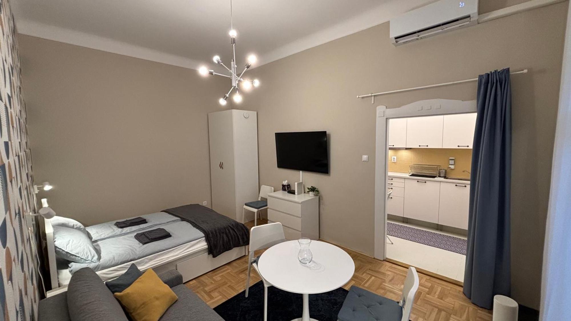 Csengery Apartment Budapest